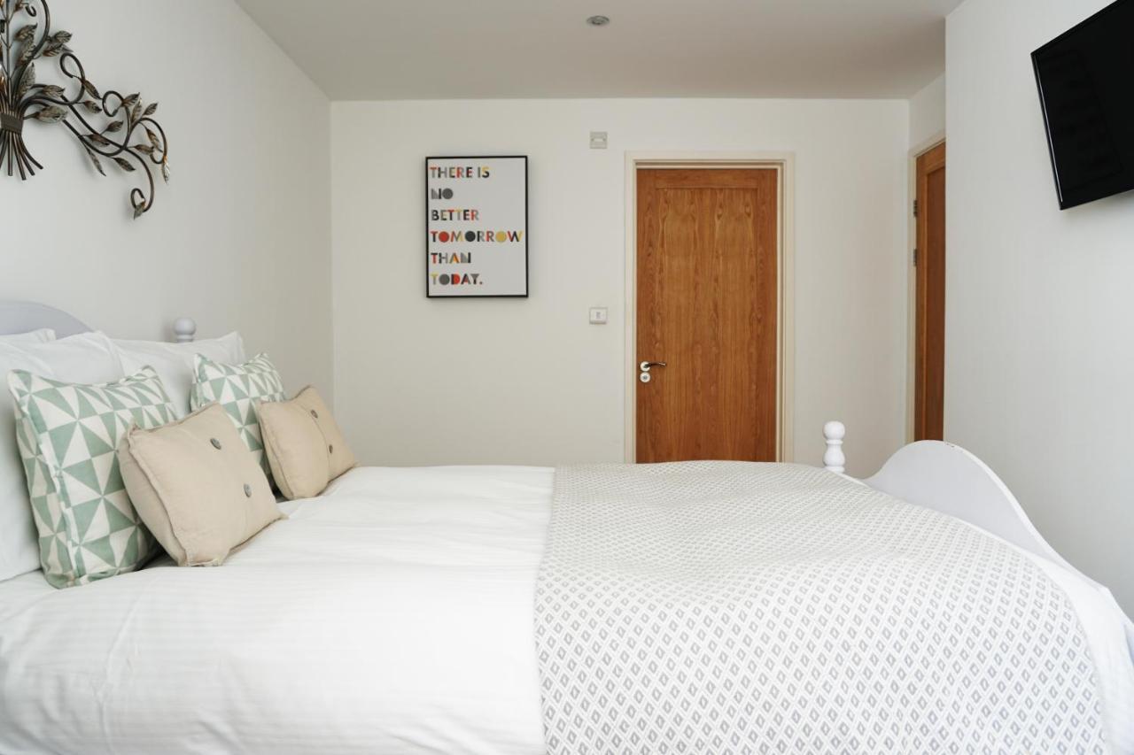 Ocean Views 4 Apartment Newquay  Exterior photo